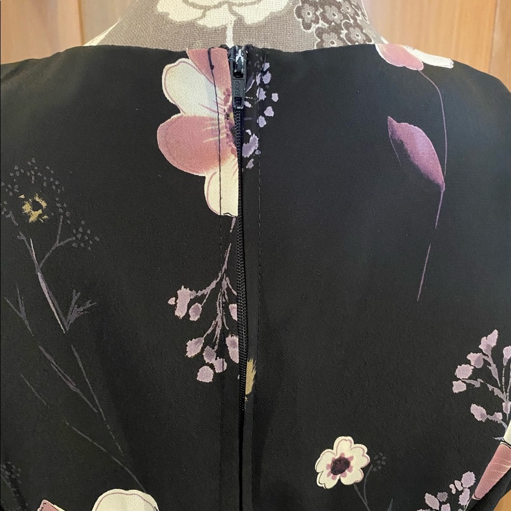 Floral black maxi/midi dress with slit - Picture 7 of 9
